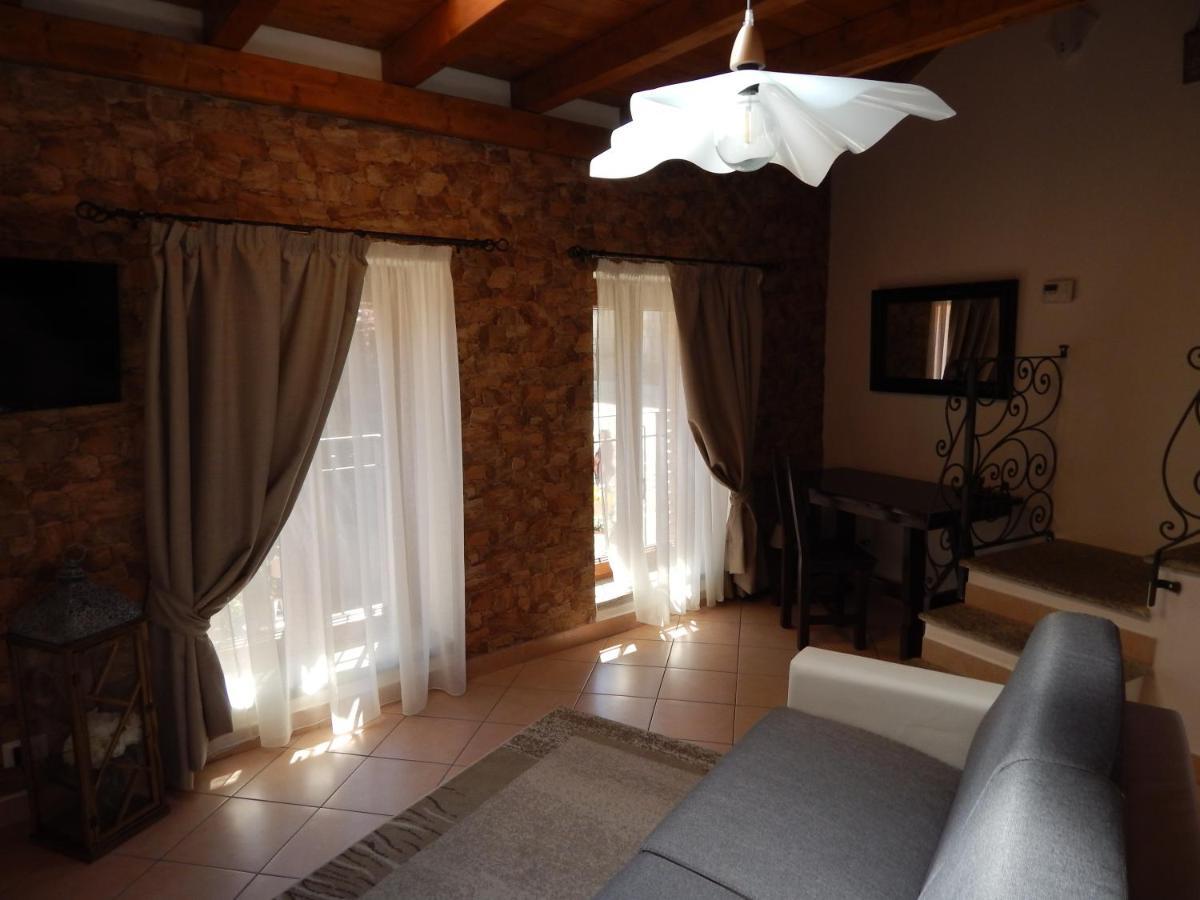 Guest House Casa Del Folletto Stresa Exterior photo